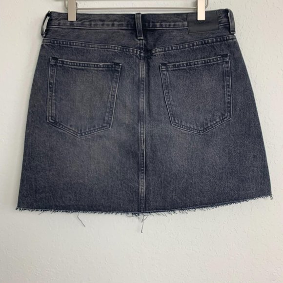 Everlane Washed Black Mini Skirt Raw Cut Hem - Picture 2 of 7